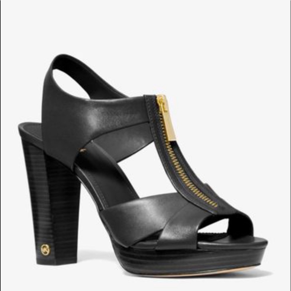 MICHAEL KORS LIESEL LOCK PLATFORM Black Sandal#7.5